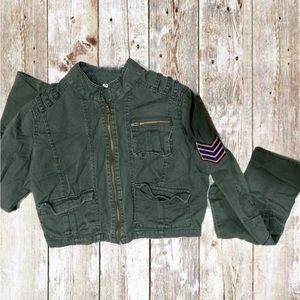 ⭐️5 for $15 Girls MUDD ARMY GREEN LIGHT WEIGHT JACKET SIZE LARGE 10-12